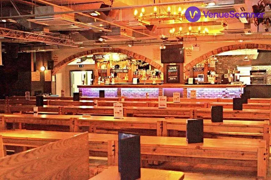 The Lodge & Terrace, The Bierkeller Liverpool photo #3