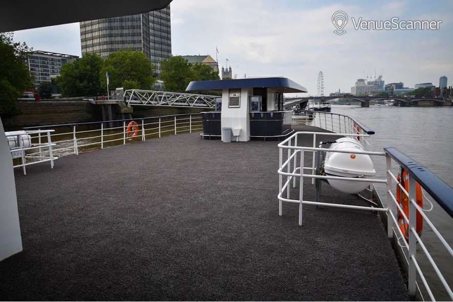 Mv Pearl Of London, Mv Pearl Of London photo #3