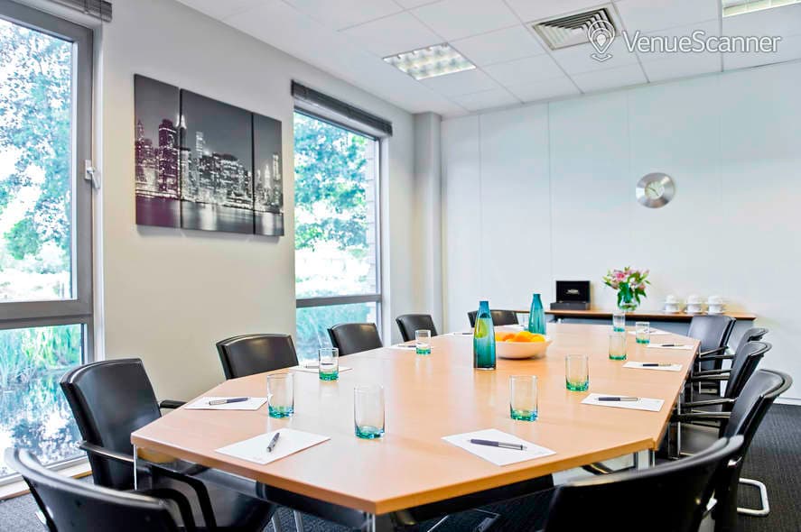 Stratford, Regus Reading Thames Valley Park photo #1