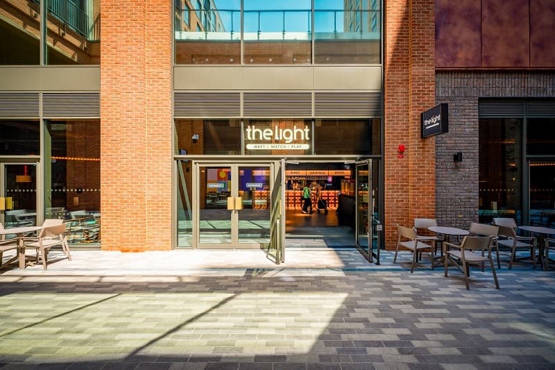 The Light, Redhill, Red Room photo #2