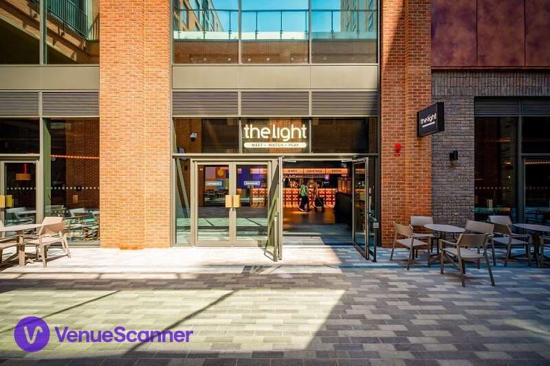 Red Room, The Light, Redhill photo #2