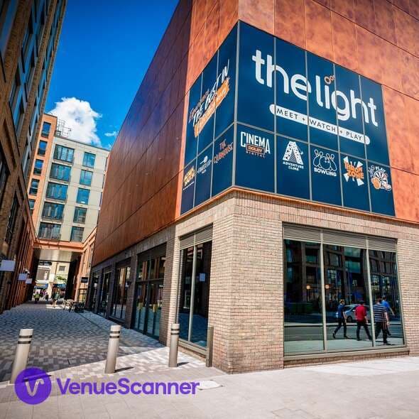 Red Room, The Light, Redhill photo #3