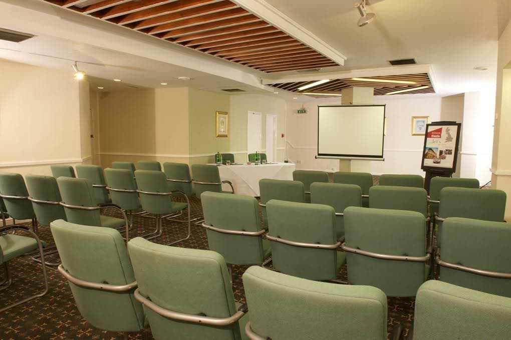 Mercure Liverpool Atlantic Tower Hotel, Royal Suite photo #2