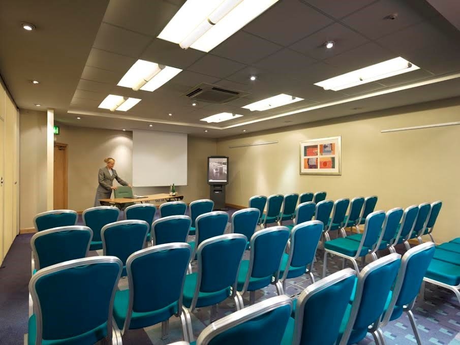 Photo of Mercure Liverpool Atlantic Tower Hotel, Reynoldstown Suite