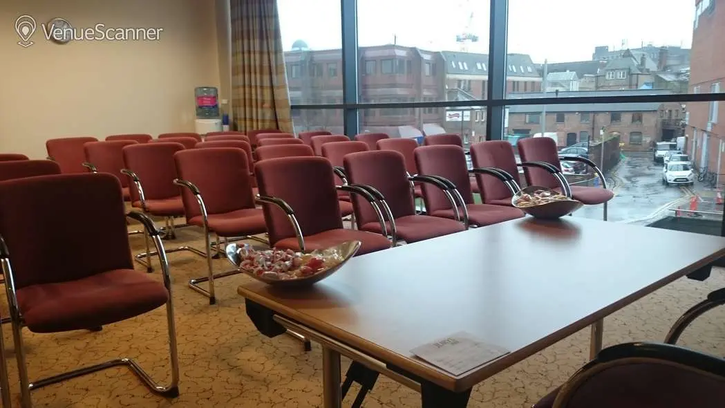 Suite 6, Leonardo Hotel London Watford photo #1