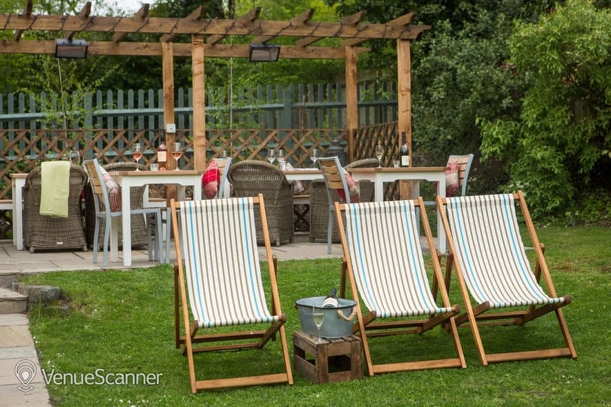 Terrace, The Hare photo #1