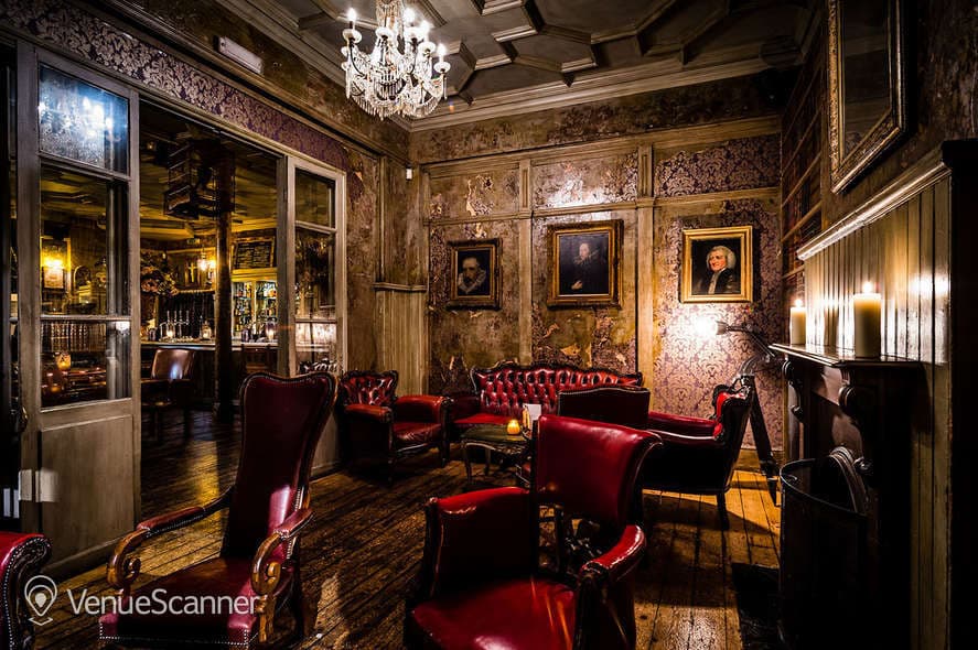 Reading Room, Paradise By Way Of Kensal Green photo #2