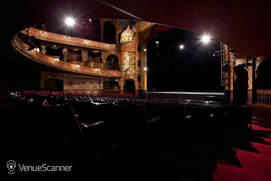 Empire 2, Hackney Empire photo #2