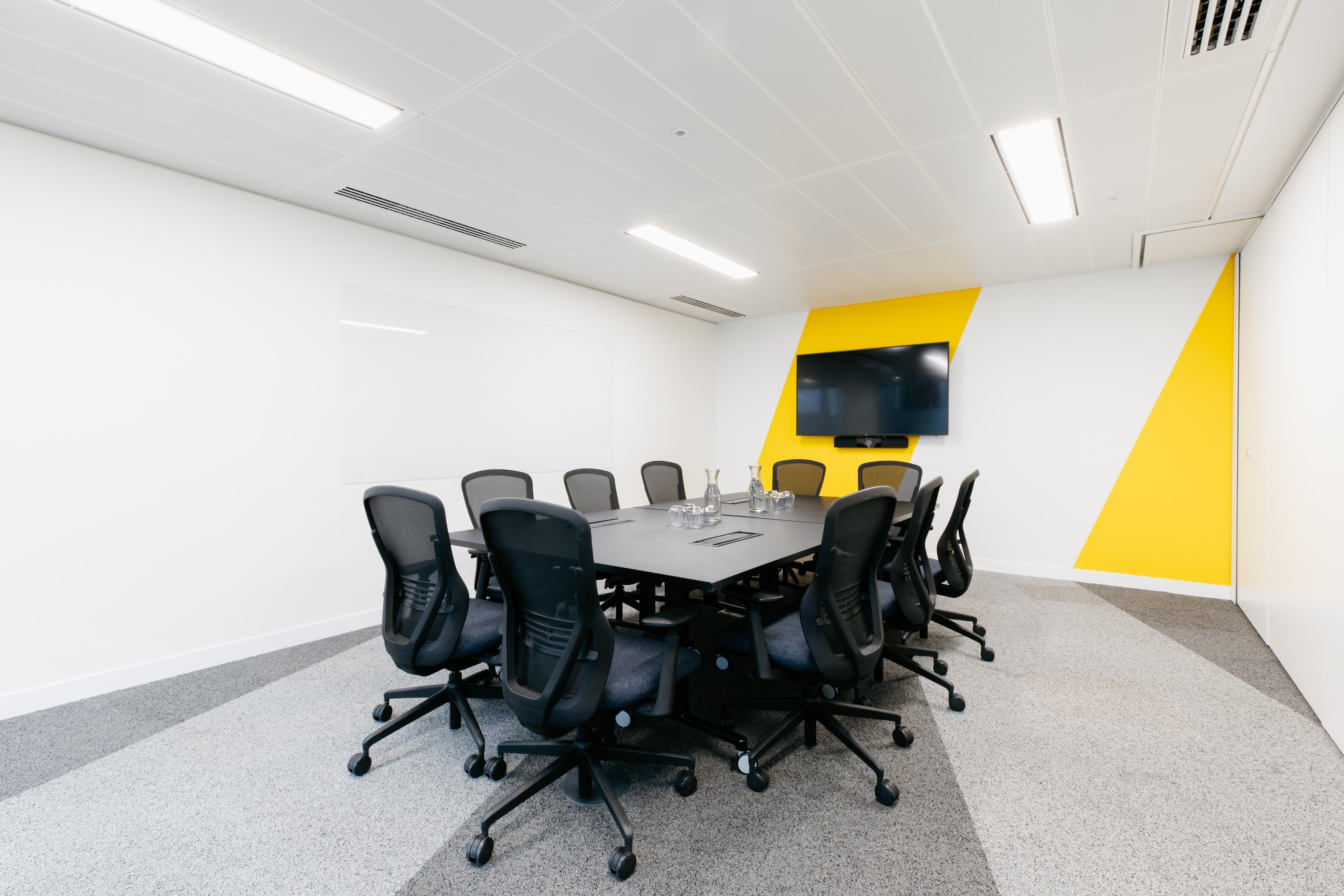 XCHG, Alan Turing photo #2