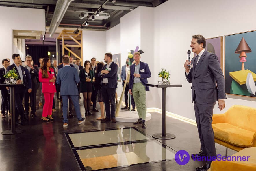 Brand Takeover Space, 3 Hanover Square photo #2