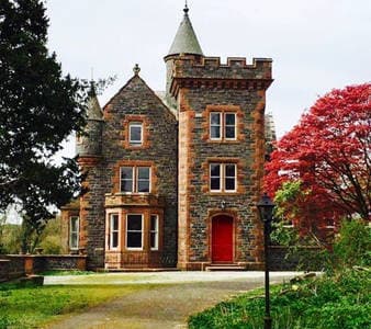 Machermore Castle, Machermore Castle South Lawn photo #2