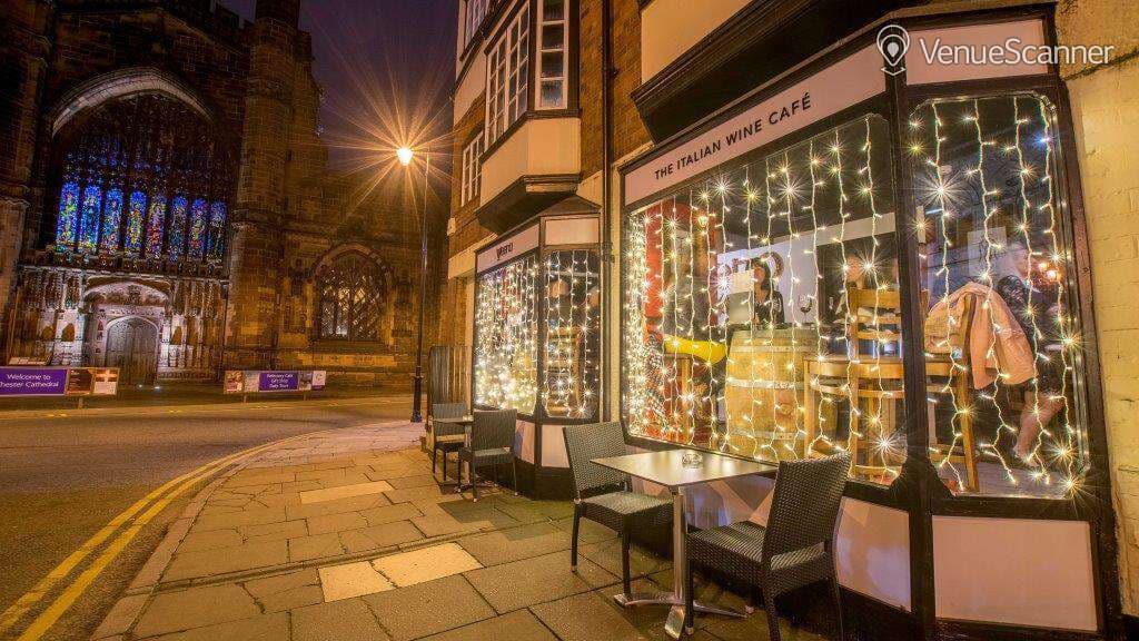 Exclusive Hire, Veeno Chester photo #12