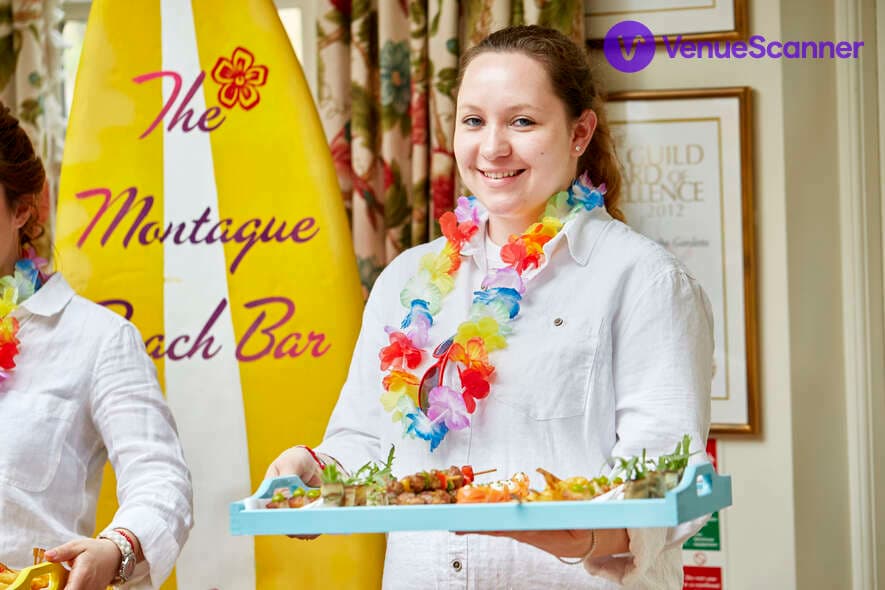 The Beach Bar At The Montague On The Gardens Hotel, The Montague On The Gardens photo #3