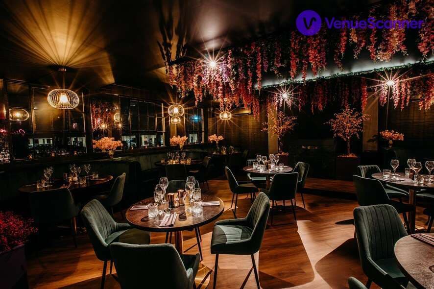 Signature By Pure, Exclusive Hire photo #3