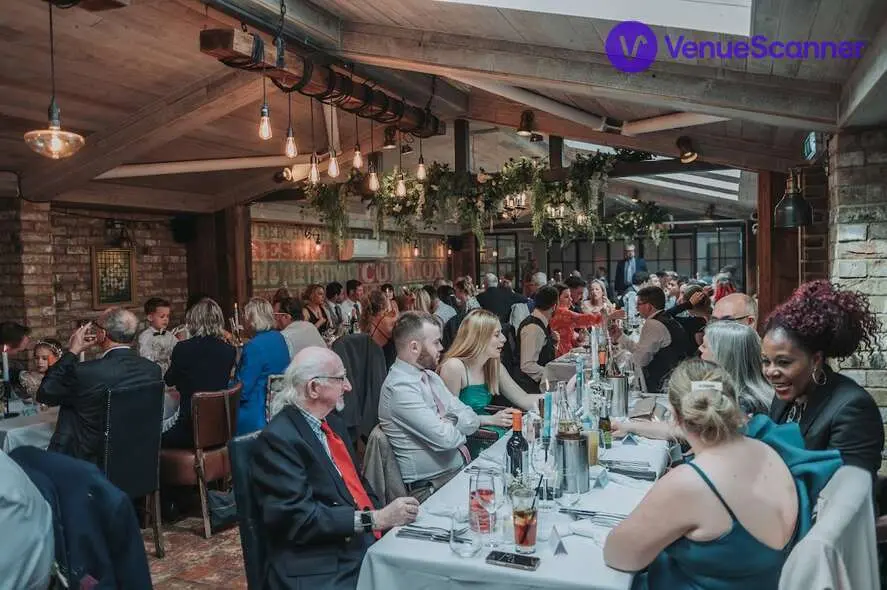 The Belvedere, County Arms photo #3