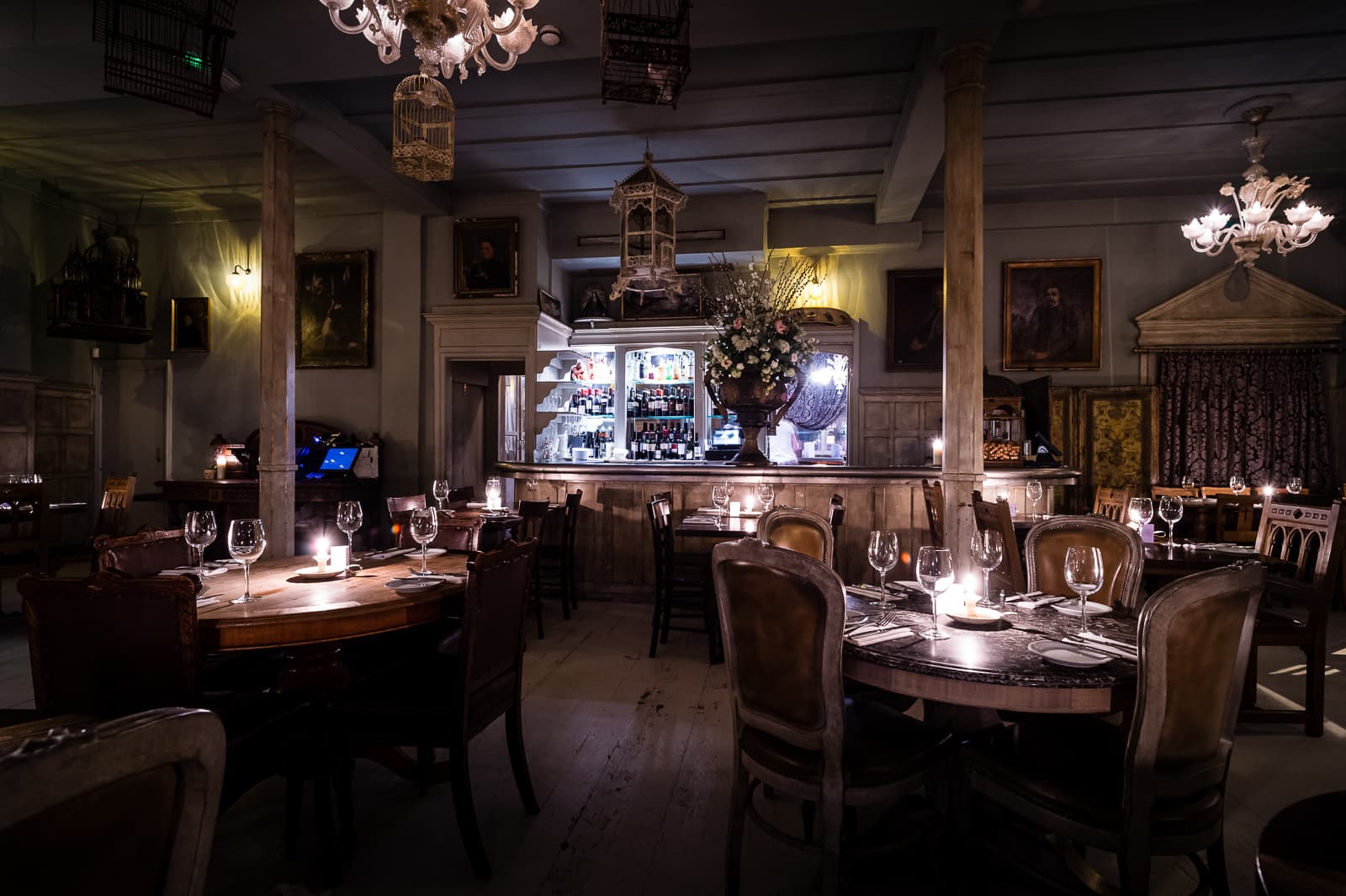 Paradise By Way Of Kensal Green, Dining Room photo #2