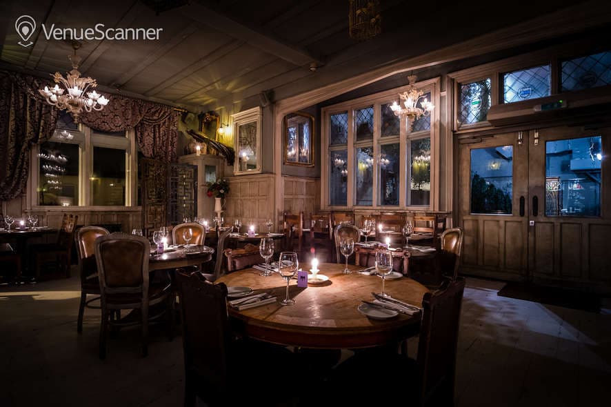 Paradise By Way Of Kensal Green, Dining Room photo #3