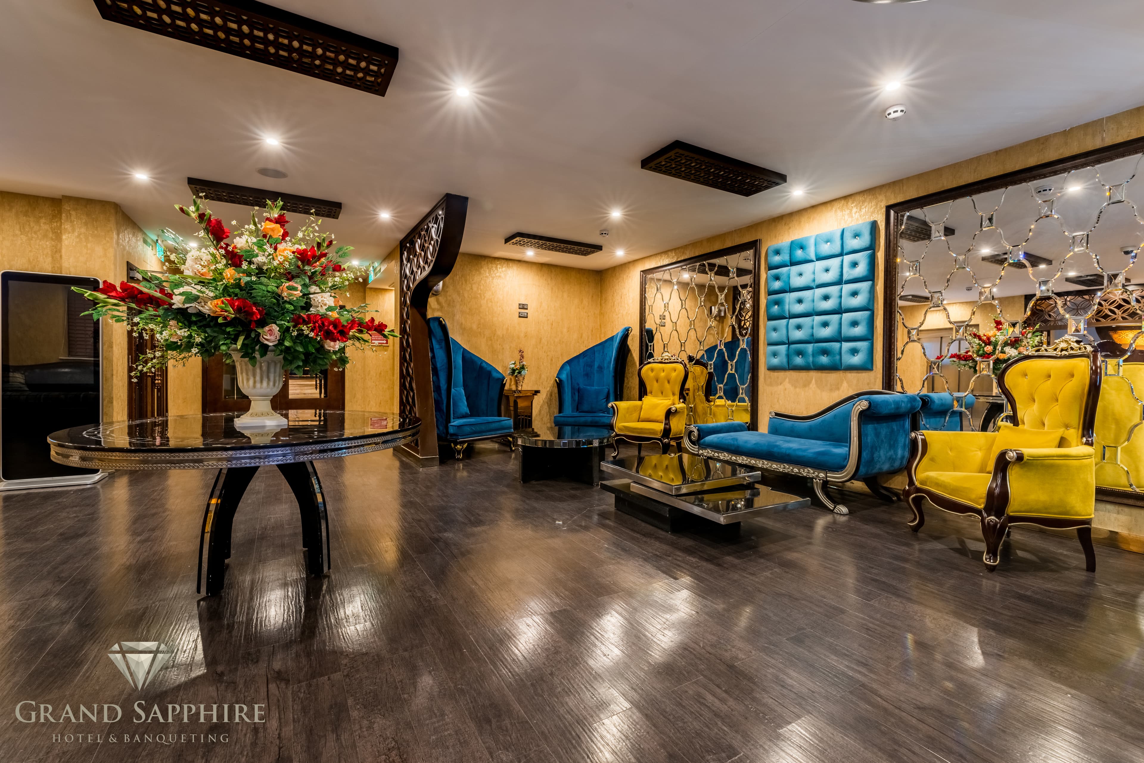 Grand Sapphire Hotel And Banqueting, Rhubarb Suite photo #2