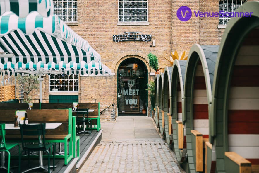 Sunny Quay Side Terrace Summer Parties!, Pizza Pilgrims Canary Wharf photo #2