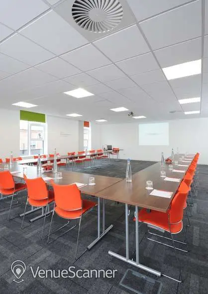 Buzz, Thestudio Manchester photo #3