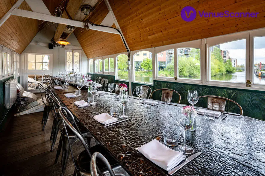 Canopy Dining Room, Barge East photo #1