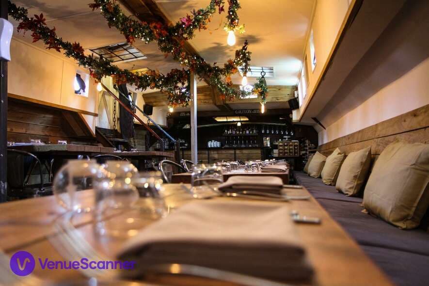 Lower Deck (Partial Hire), Barge East photo #3