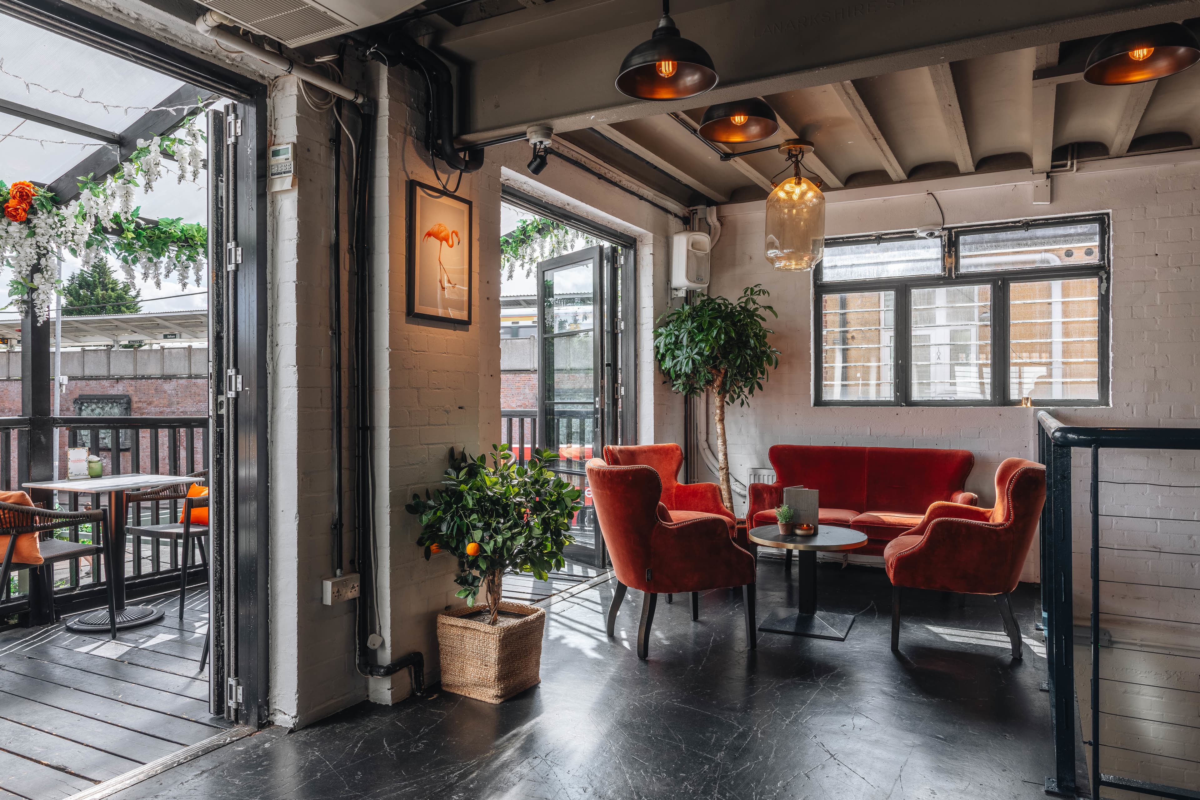 The Exhibit, The Mezzanine photo #2