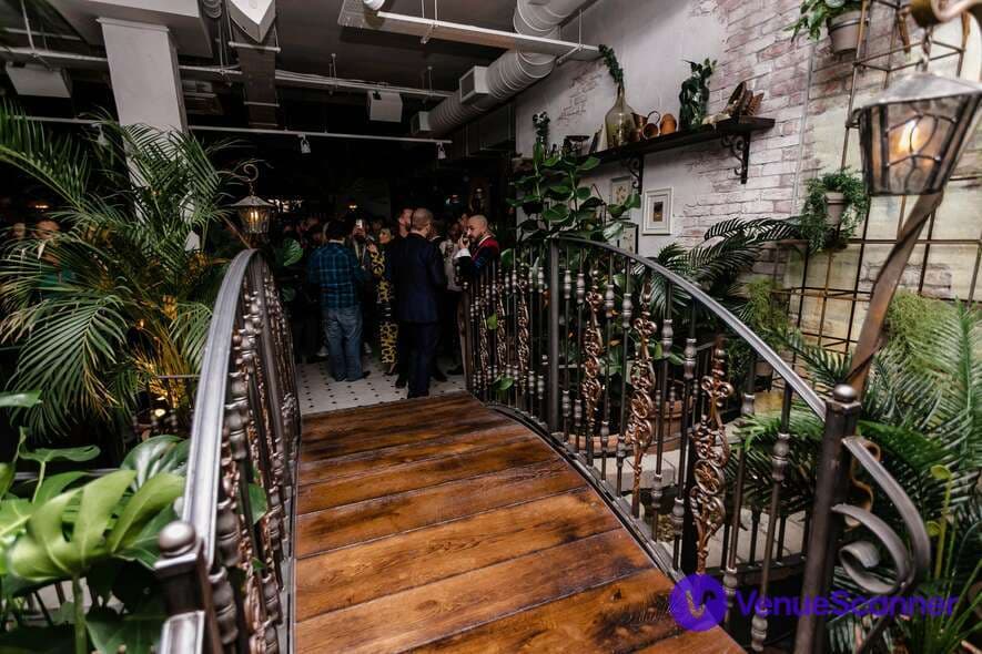 Second Floor Bar, The Botanist - Cardiff Central photo #4