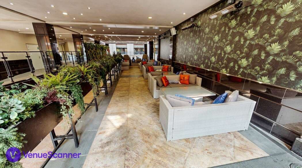 Piazza, Leonardo Royal London City photo #3