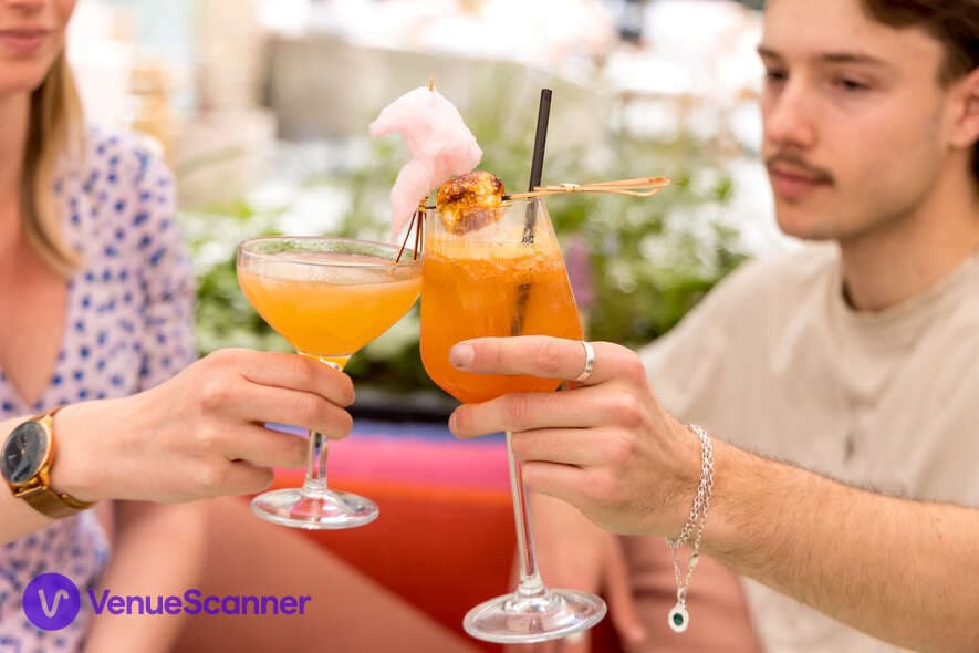 Courtyard, The Little Scarlet Door photo #3