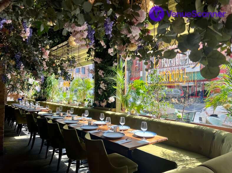 Full Venue, The Brunch & Cocktail Club photo #1