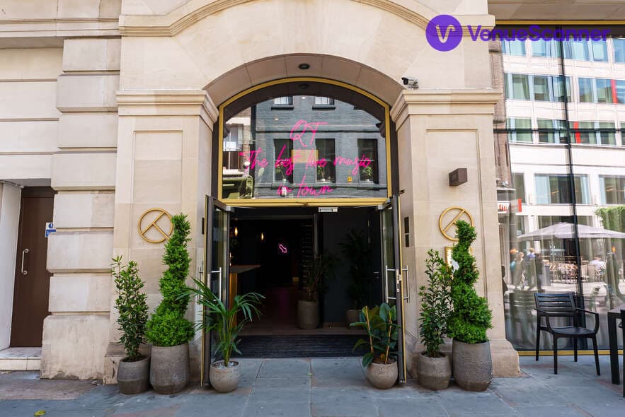 Q.T Speakeasy, Middle Eight photo #3