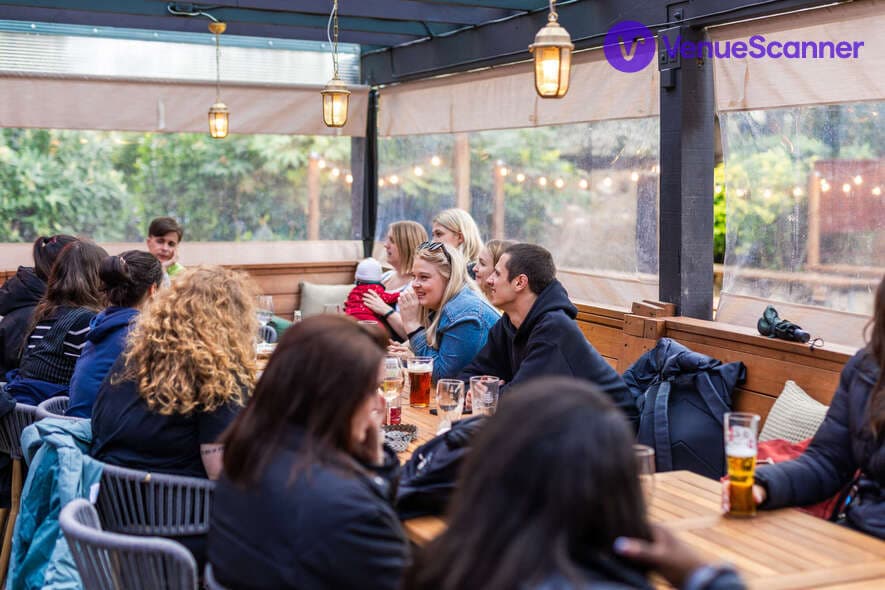 Al Fresco, The Leather Bottle, Earlsfield photo #1