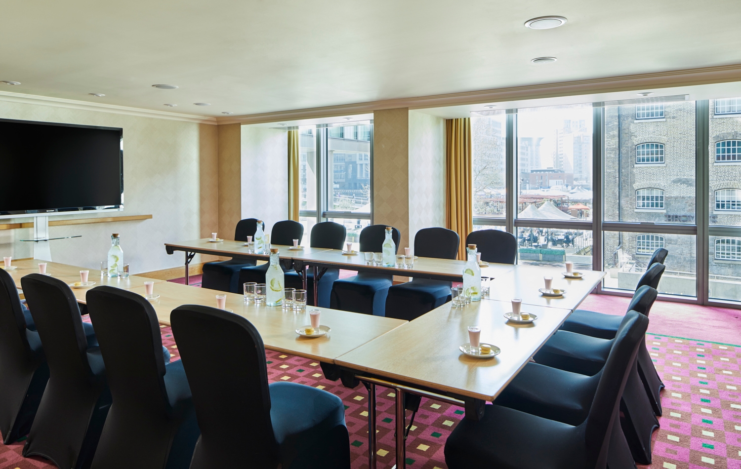 Photo of London Marriott Hotel Canary Wharf, Rosewood Room