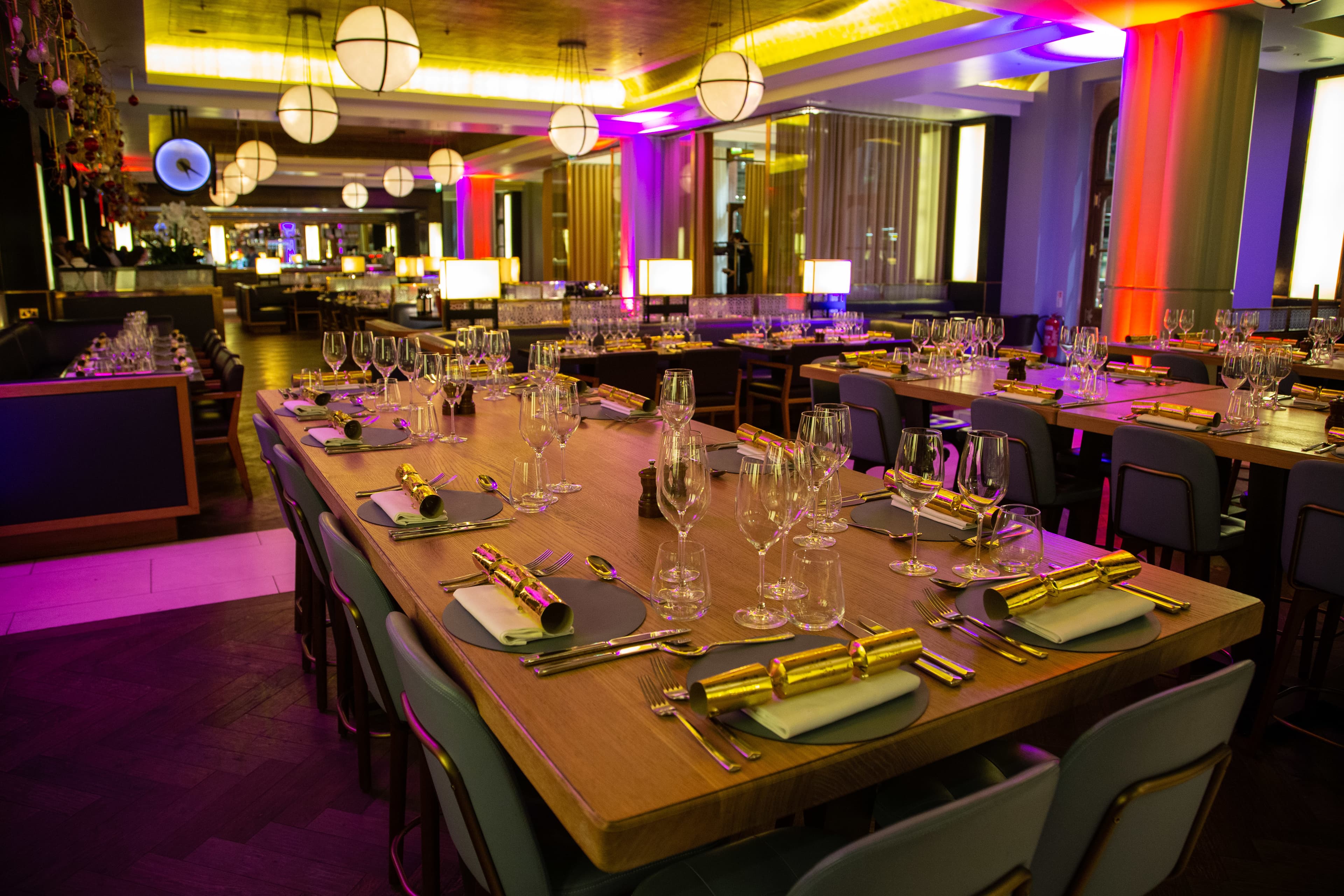 St Pancras Brasserie & Champagne Bar By Searcys, Kitchen Bar photo #2