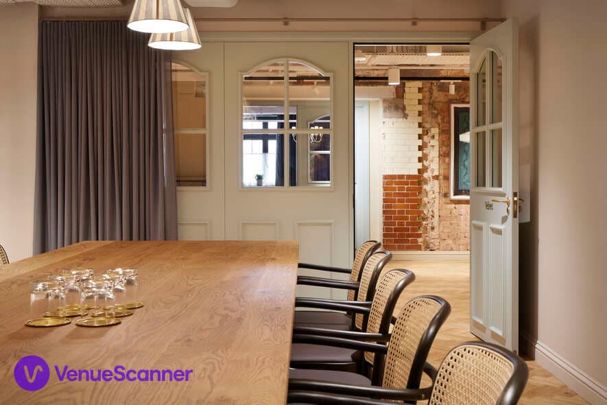 Velvet, Arding & Hobbs photo #2