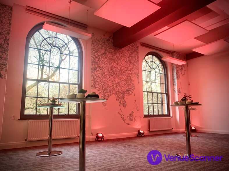 Sakura Café, Woburn House photo #3