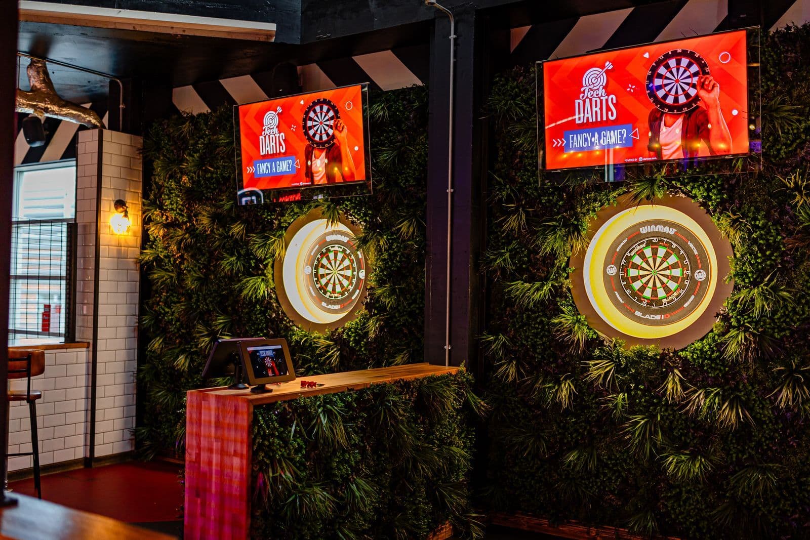 Bullseye Zone, Roxy Ball Room Liverpool (Hanover St.) photo #2