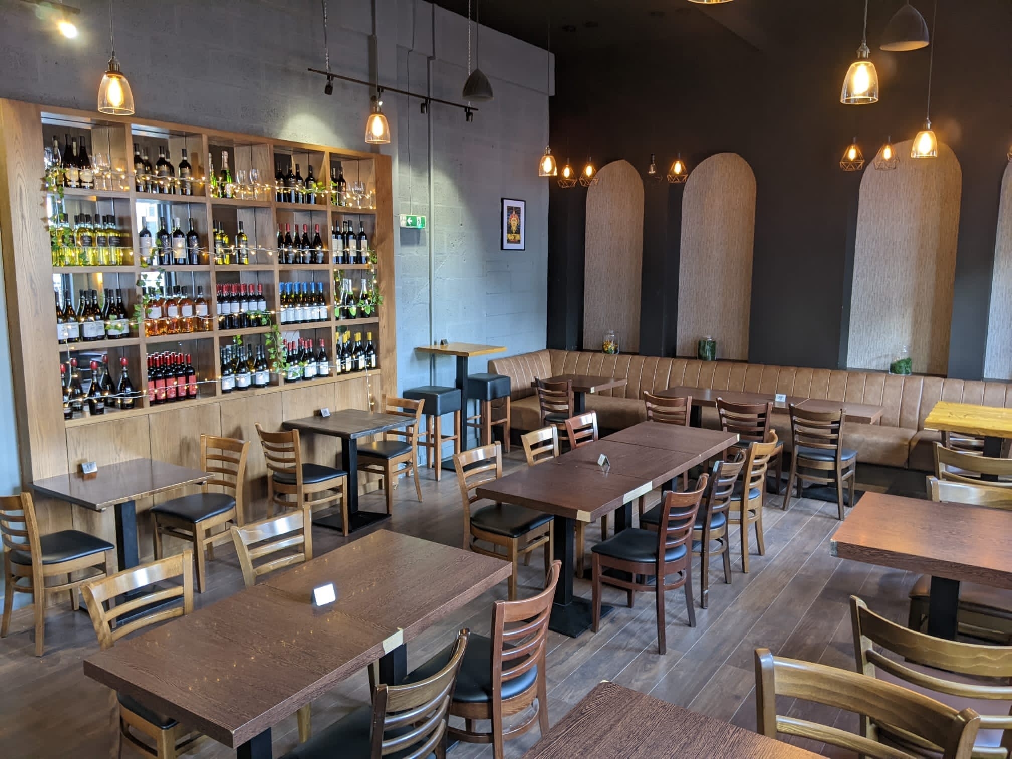 Photo of Veeno Leicester, Semi-Private Area