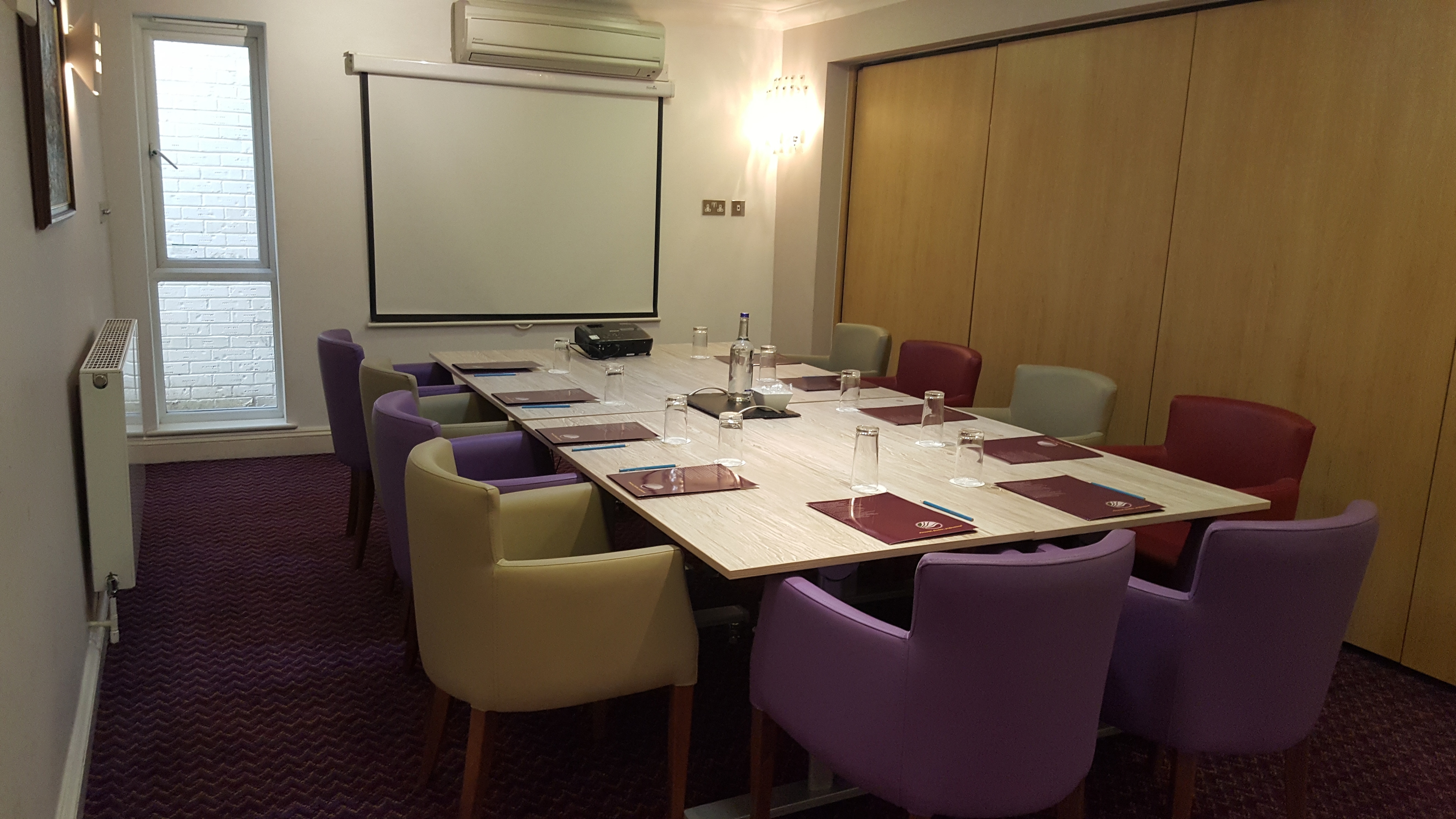Photo of The Queensgate Hotel & Conference Centre, Diamond Suite
