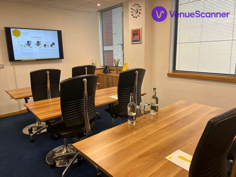 Regal Court Business Centre, Warhol photo #3