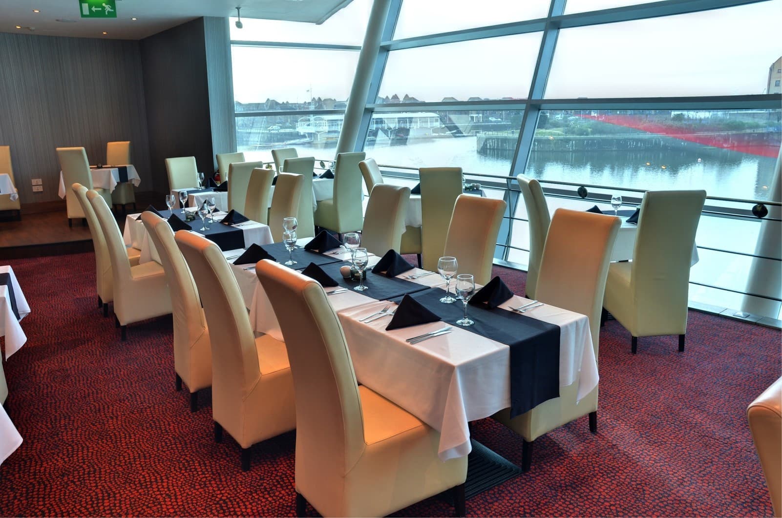 Grosvenor Leo Casino, Restaurant photo #2