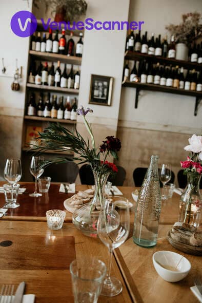 Tranga, Full Restaurant photo #3