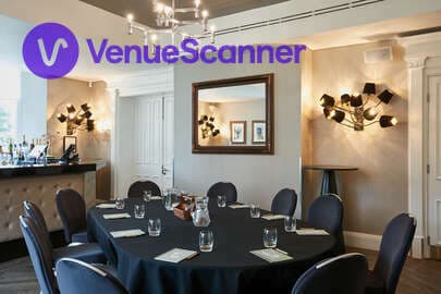 The Parlor Bar, Oddfellows On The Park photo #1