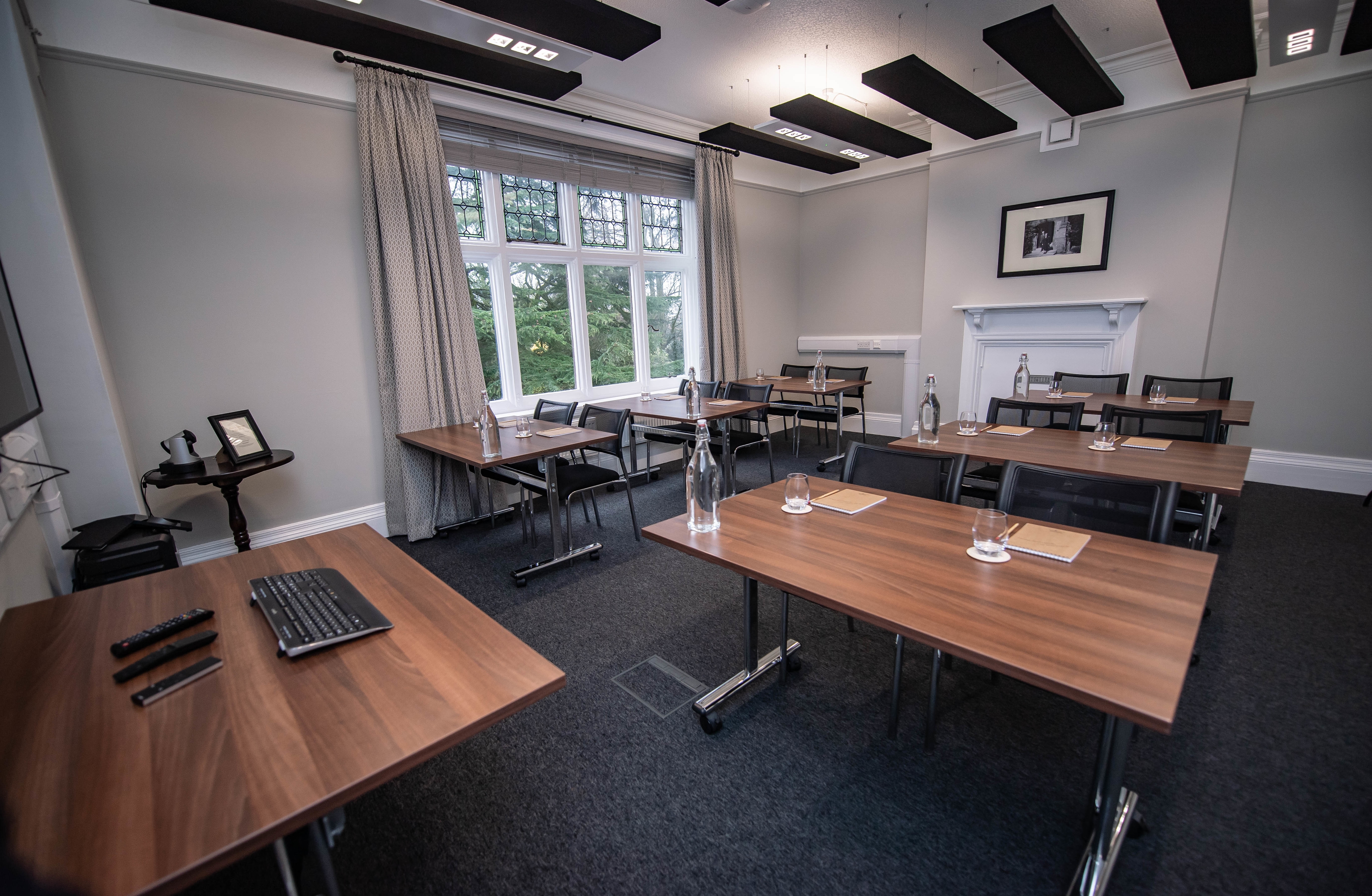 Photo of The Oakfield At Chester Zoo, Redwood Suite