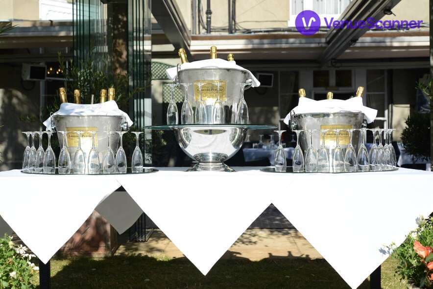 La Terrazza, Oatlands Park Hotel photo #2