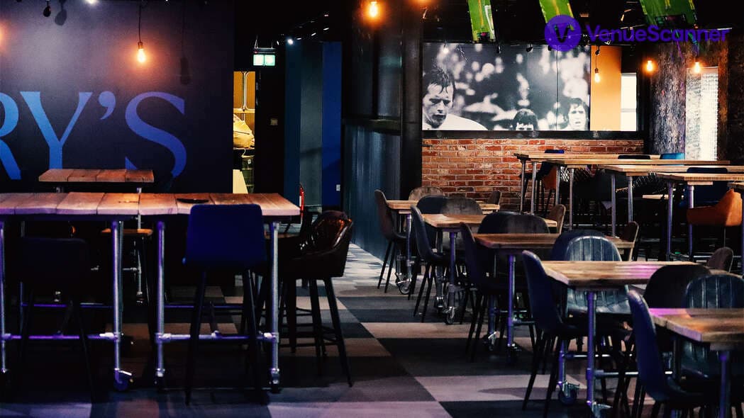 Arry's Bar, Millwall FC photo #1