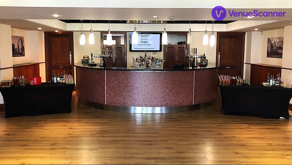 The Castle Bar, Trailfinders Sports Club - Ealing photo #1