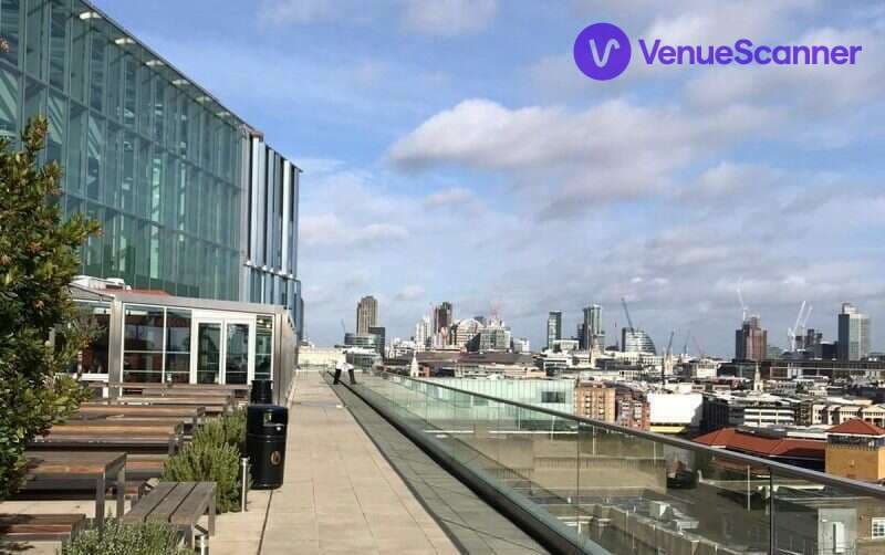 Bankside Terrace, Blue Fin photo #2