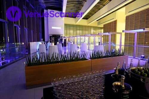 Bankside Terrace, Blue Fin photo #3